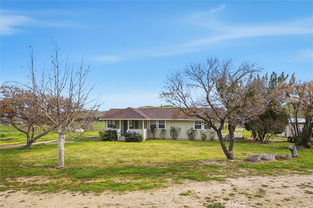 800 Truesdale Road Shandon, CA 93461 - Photo 27 of 50