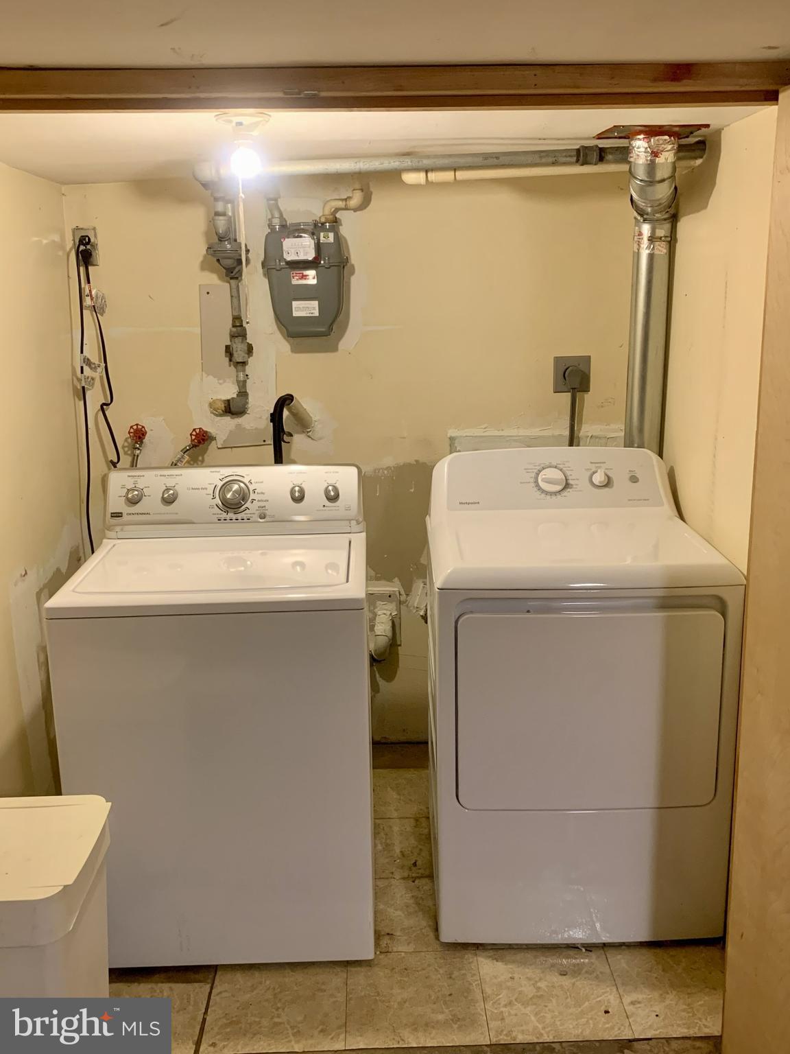 2934 Cramer Street Camden, NJ 08105 - Photo 9 of 11 Basement Laundry