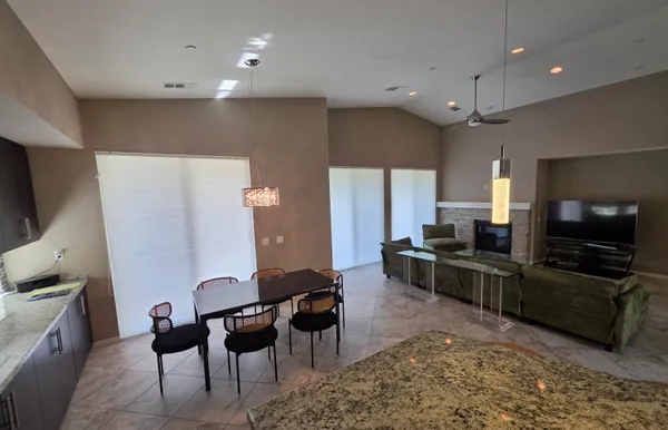 $5,500 | 4415 Vantage Lane, Palm Springs, CA 92262