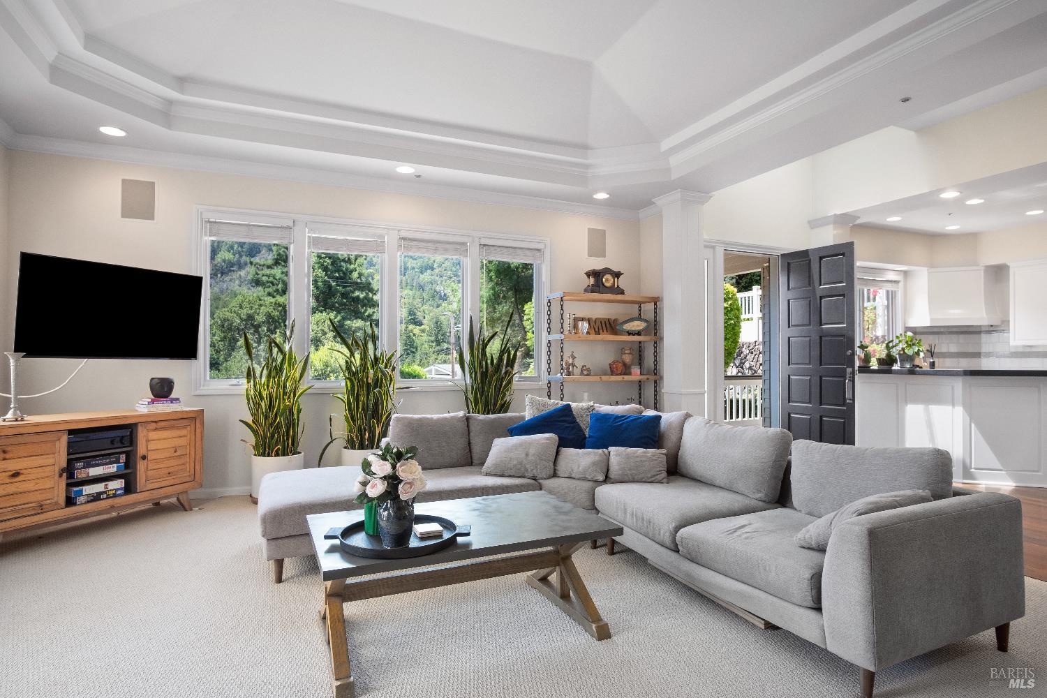 6 Oak Road Larkspur, CA 94939 - Photo 4 of 41 a living room with furniture and a flat screen tv