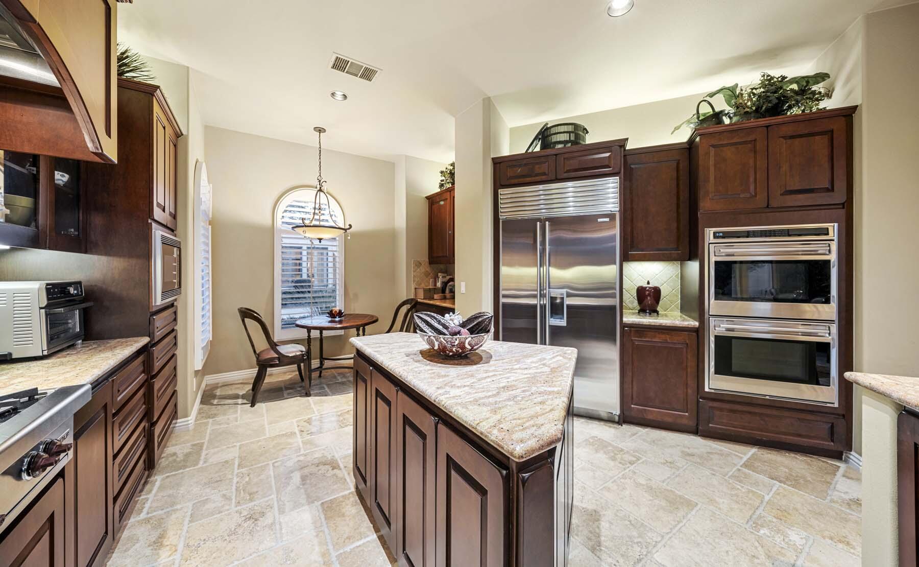 76128 Via Firenze Indian Wells, CA 92210 - Photo 40 of 67 Kitchen