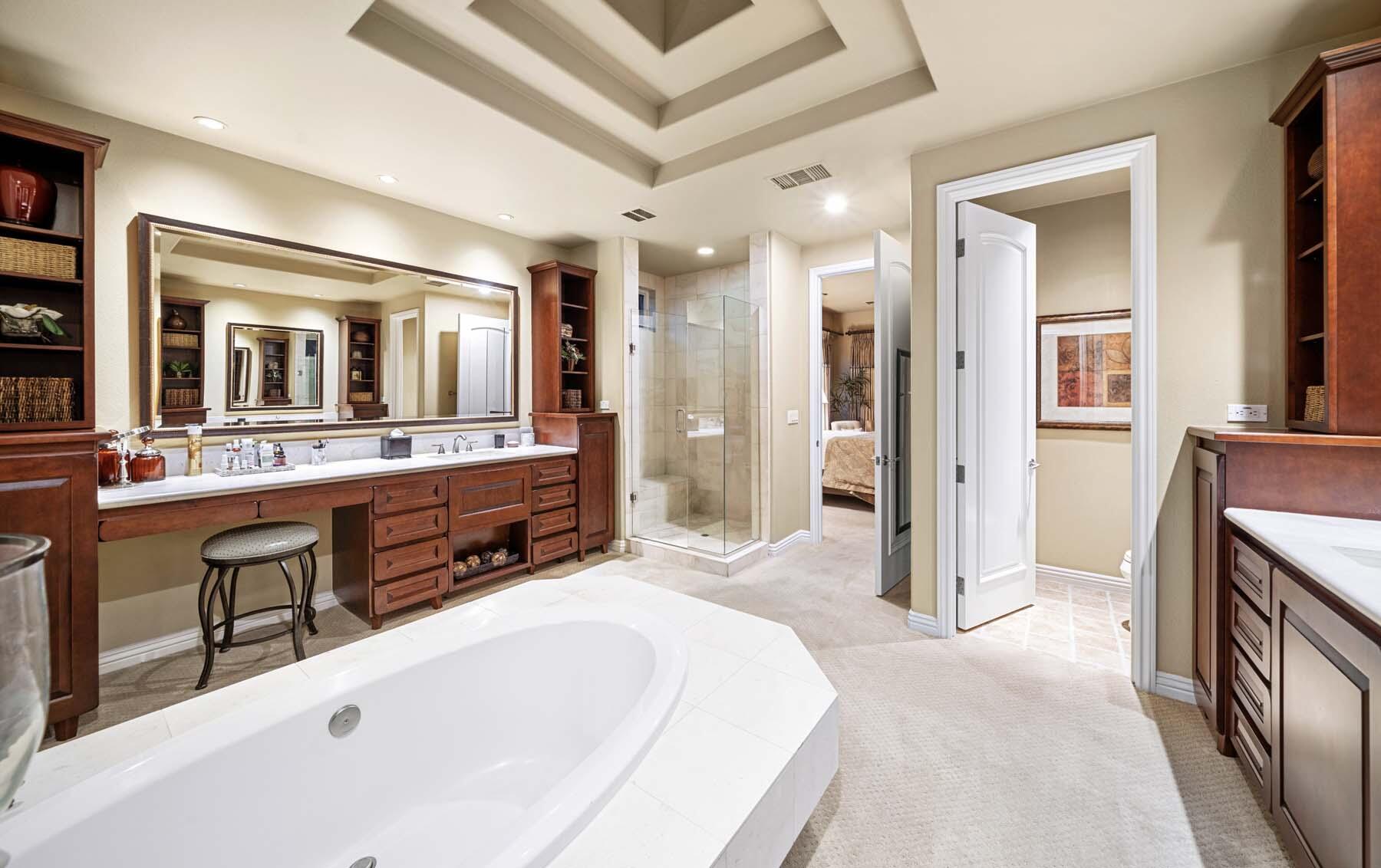 76128 Via Firenze Indian Wells, CA 92210 - Photo 50 of 67 Primary Bath