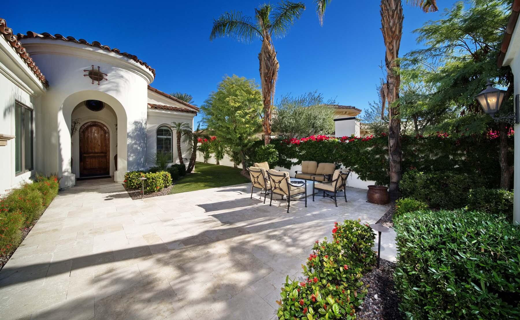76128 Via Firenze Indian Wells, CA 92210 - Photo 7 of 67 Courtyard