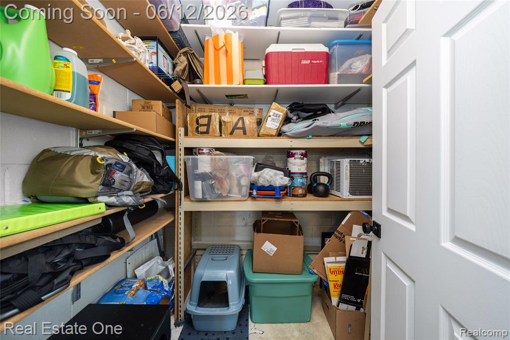 225 1st Street Fenton, MI 48430 - Photo 25 of 48