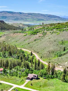 $760,000 | 32404 Ute Trail, Oak Creek, CO 80467