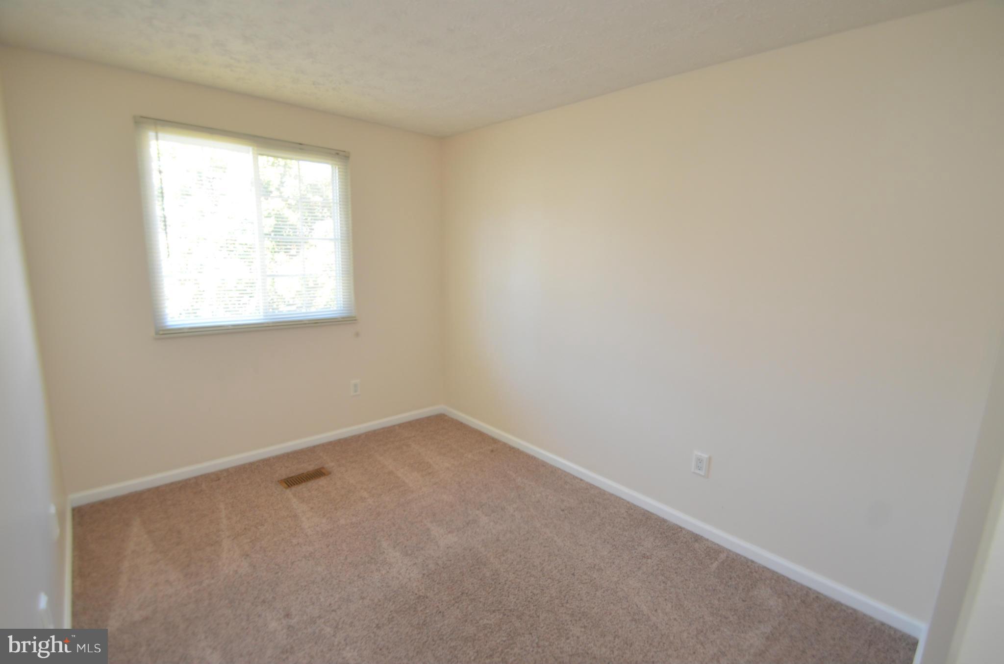 5778 Heming Avenue Springfield, VA 22151 - Photo 14 of 27 Bedroom