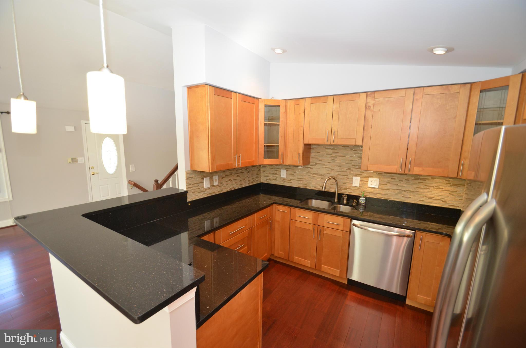 5778 Heming Avenue Springfield, VA 22151 - Photo 10 of 27 Kitchen
