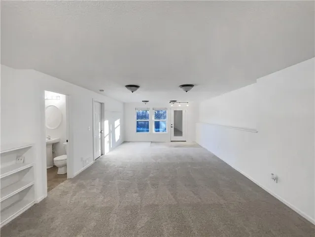 $405,000 | 12202 North Highland Avenue, Kansas City, MO 64165