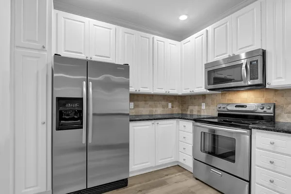 $5,500 | 199 Barbados Drive, Jupiter, FL 33458