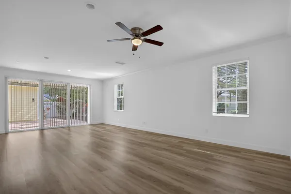 $5,500 | 199 Barbados Drive, Jupiter, FL 33458