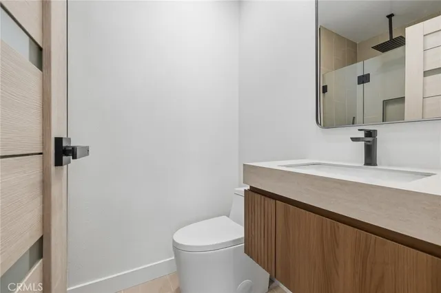 $699,000 | 9502 VÃa Salerno, Burbank, CA 91504