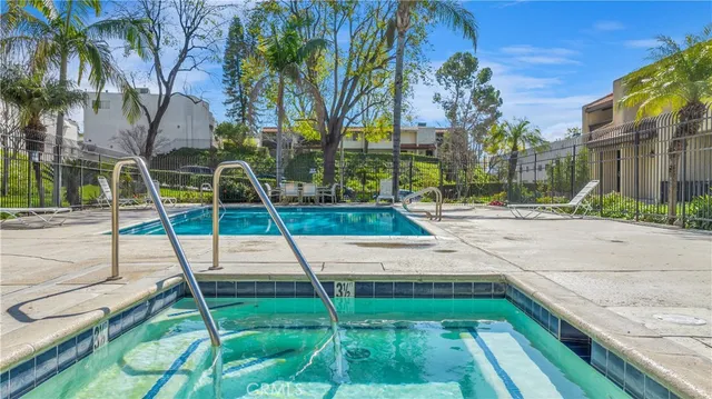 $699,000 | 9502 VÃa Salerno, Burbank, CA 91504