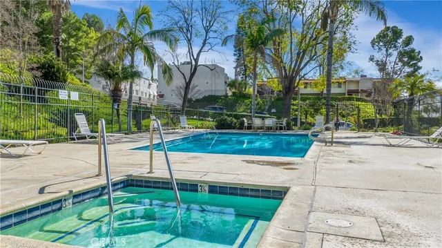 $699,000 | 9502 VÃa Salerno, Burbank, CA 91504