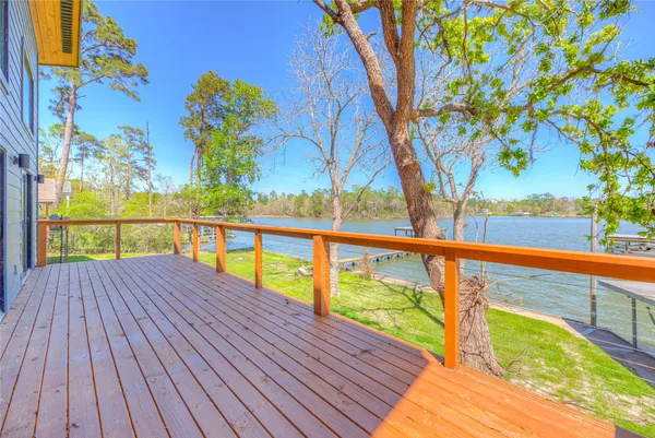 $695,000 | 760 Northwood Drive, Point Blank, TX 77364