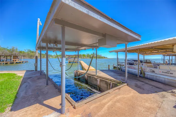$695,000 | 760 Northwood Drive, Point Blank, TX 77364