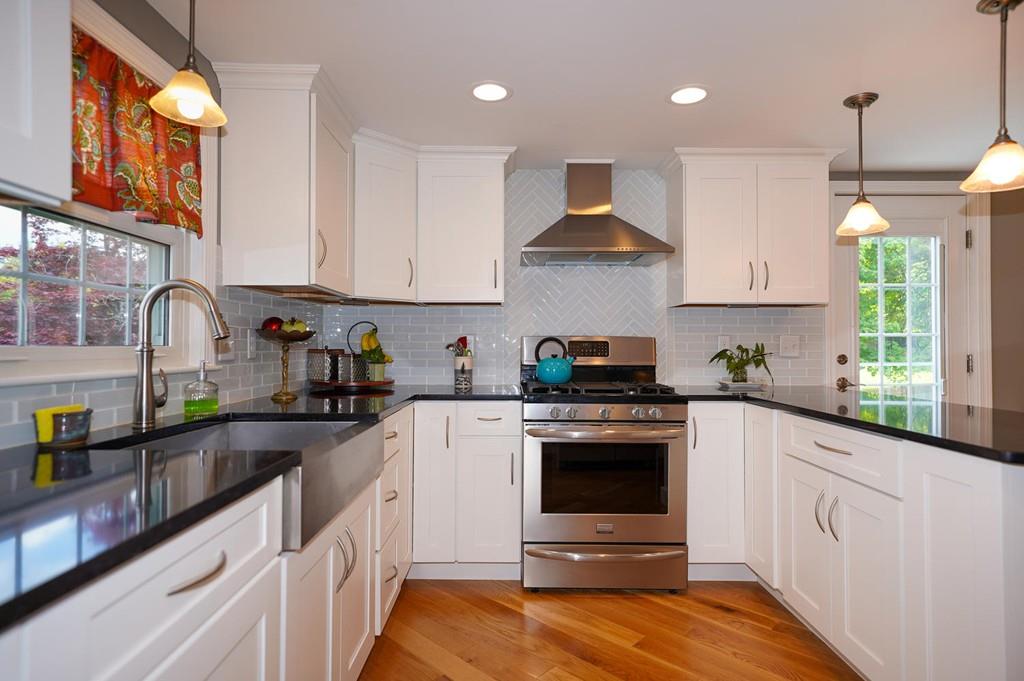 27 Edson Avenue Rutland, MA 01543 - Photo 5 of 34