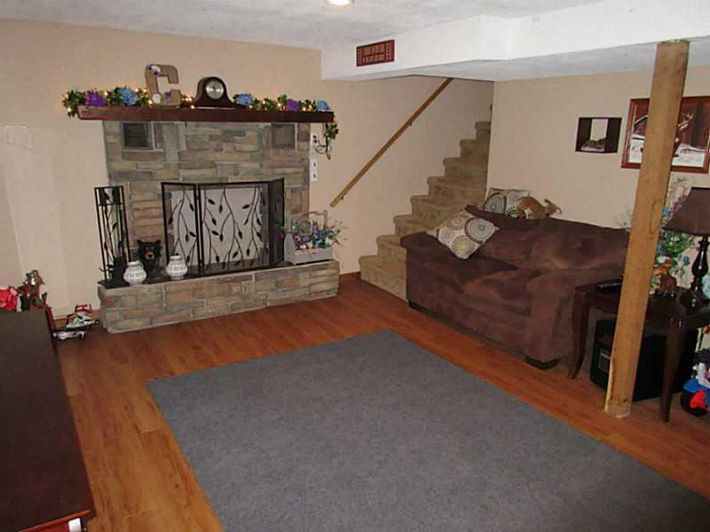 3306 Balsiger Road Apollo, PA 15613 - Photo 13 of 17 Basement/Game Room.