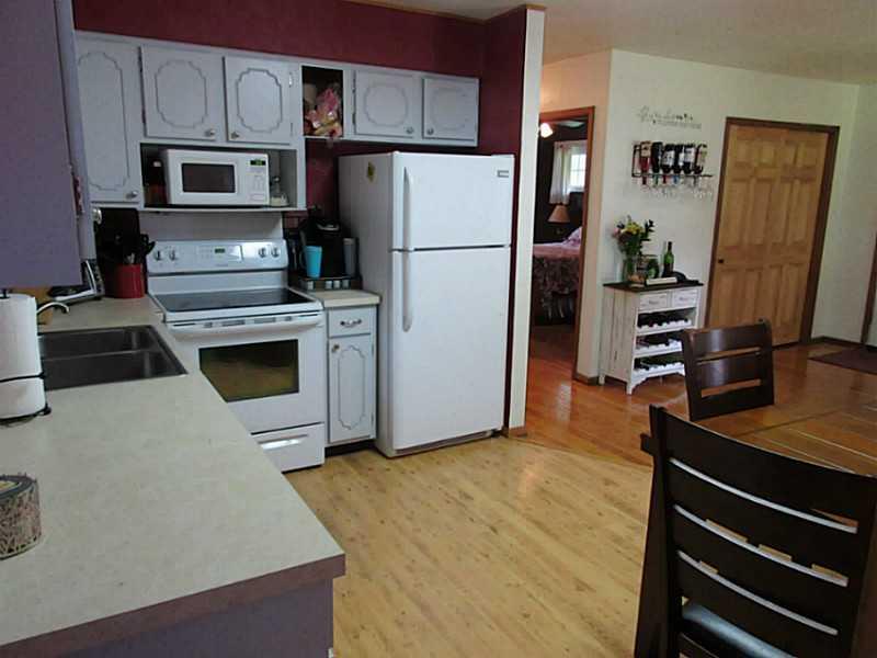 3306 Balsiger Road Apollo, PA 15613 - Photo 7 of 17 Kitchen.