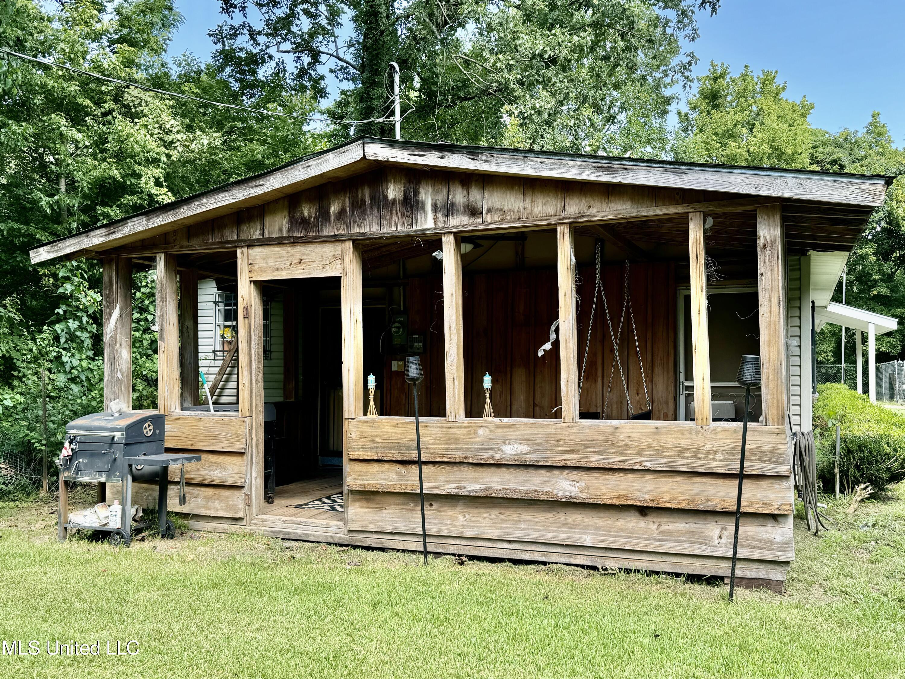 3101 Center Ridge Road Yazoo City, MS 39194 - Photo 4 of 20 75811FBF-8449-4E9E-B797-387DF6D75279