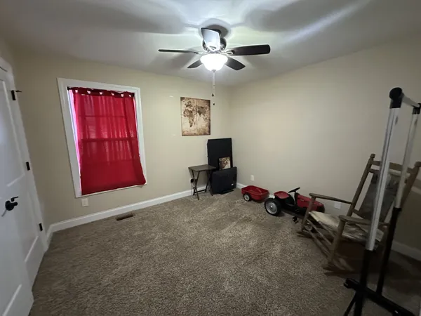 $1,500 | 104 Lincoln Street, Ethridge, TN 38456