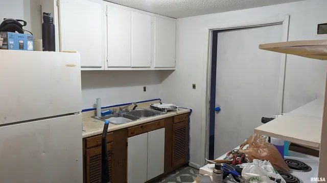 $59,900 | 102 North Elizabeth Street, Colchester, IL 62326