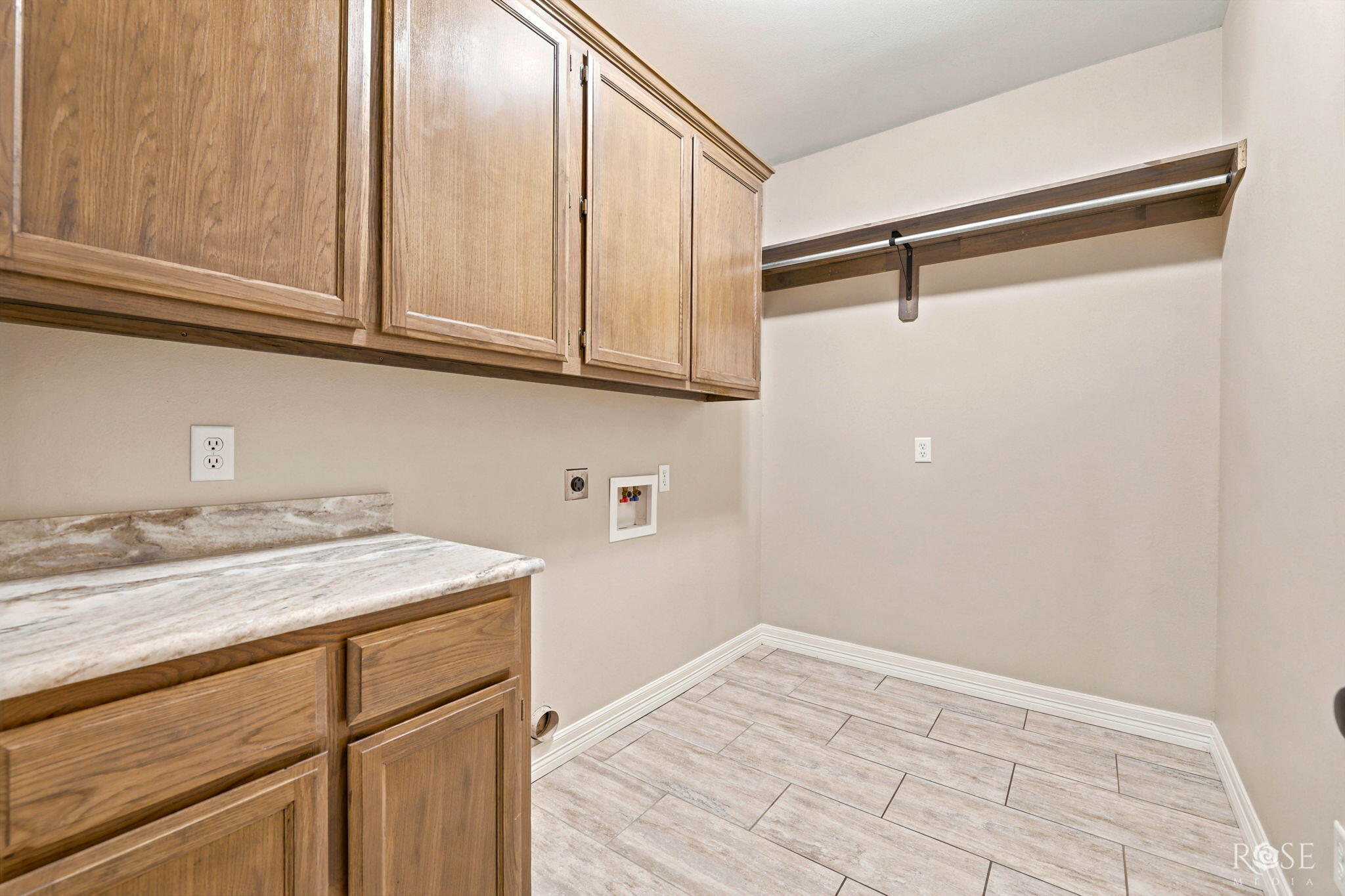 201 Burlington Road San Angelo, TX 76901 - Photo 27 of 30 Laundry Room