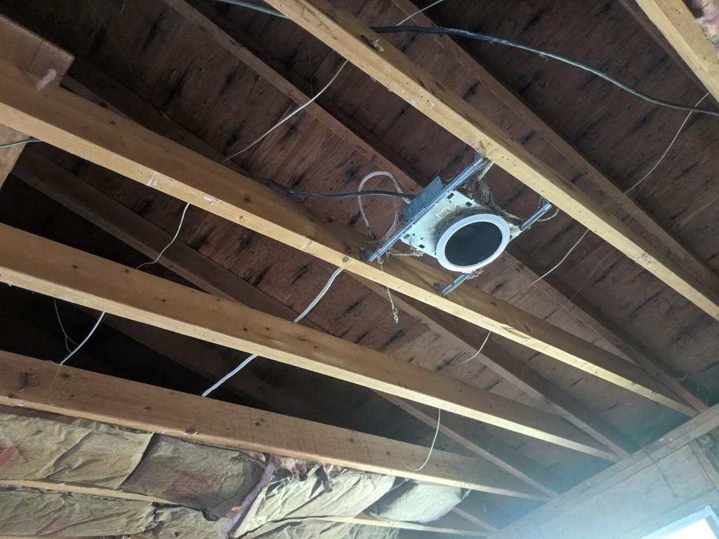 380 Perry Road Woodbine, NJ 08270 - Photo 9 of 19 a close up of air conditioner duct