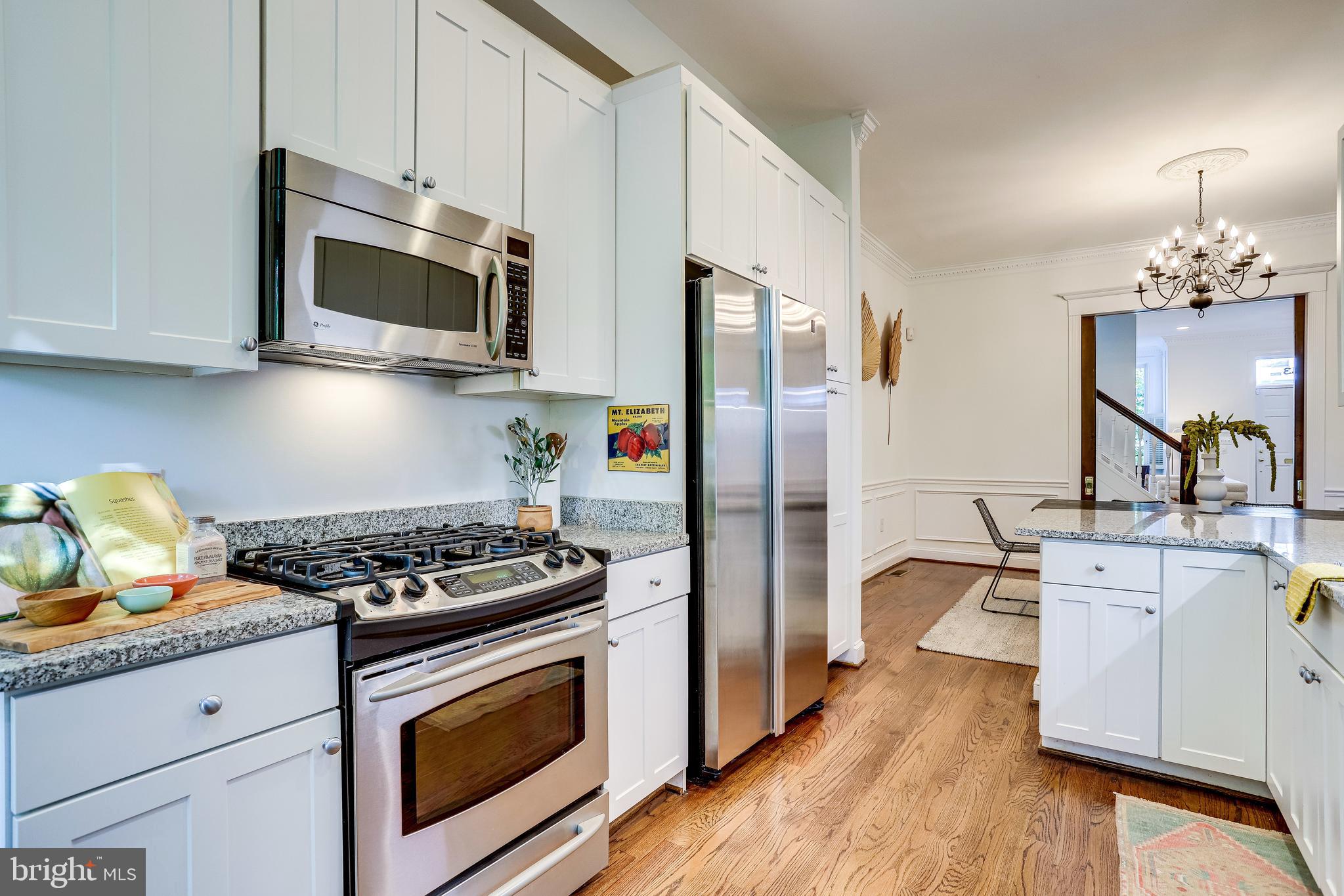143 E Street Southeast Washington, DC 20003 - Photo 19 of 59 Gas cooking, tall pantry, great storage