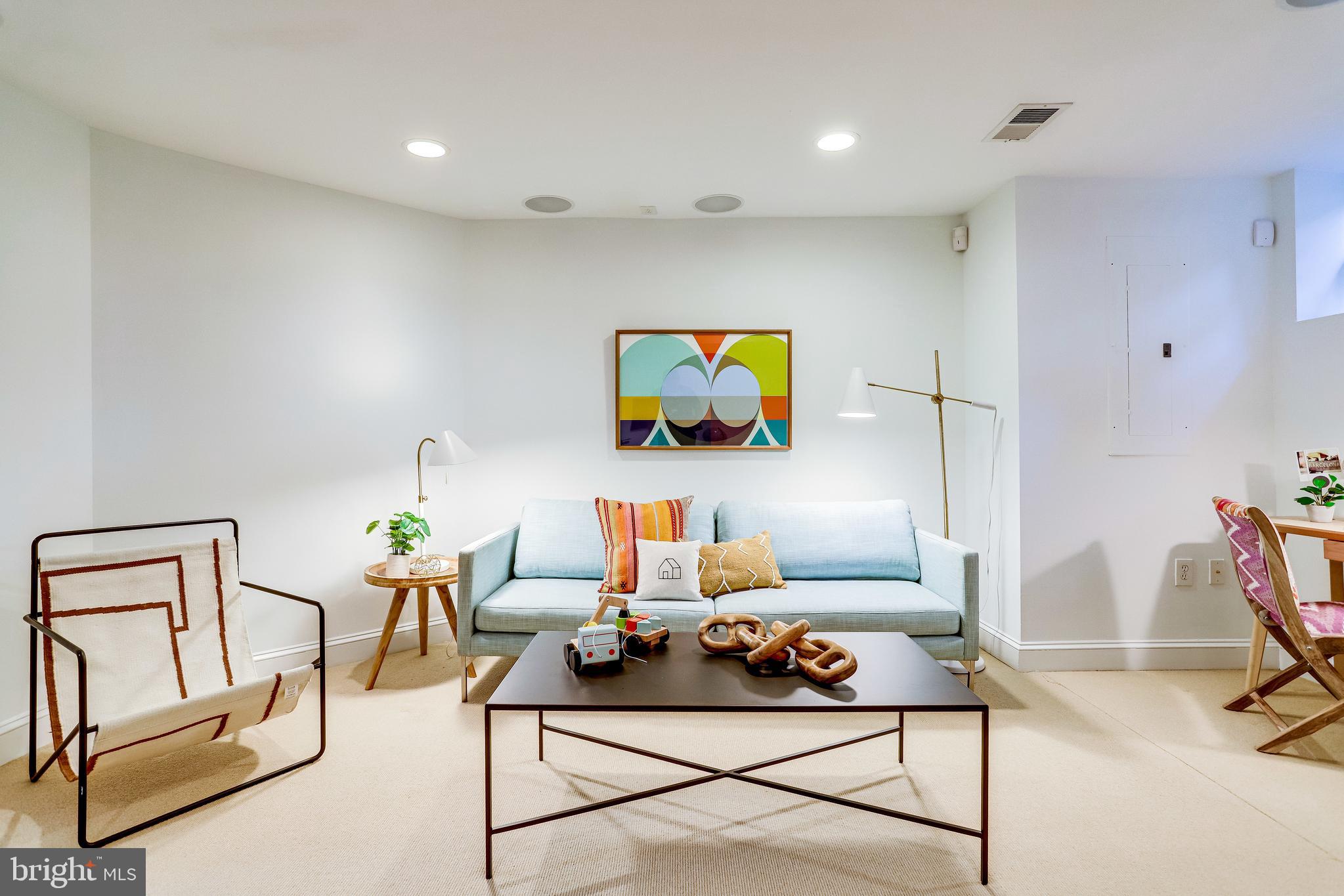 143 E Street Southeast Washington, DC 20003 - Photo 39 of 59 Great family room or guest room, too