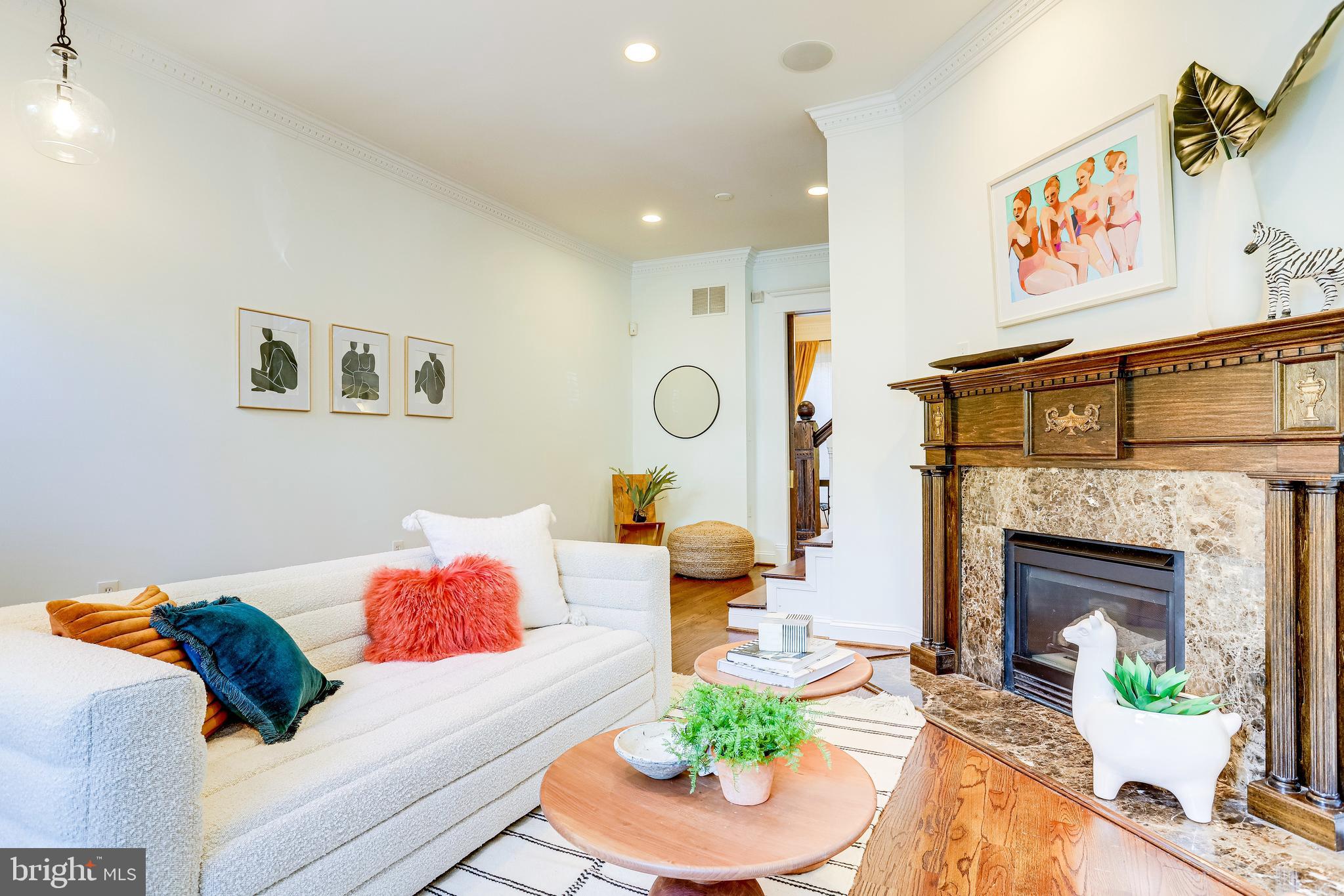 143 E Street Southeast Washington, DC 20003 - Photo 9 of 59 Tall ceilings, crown molding, wood floors