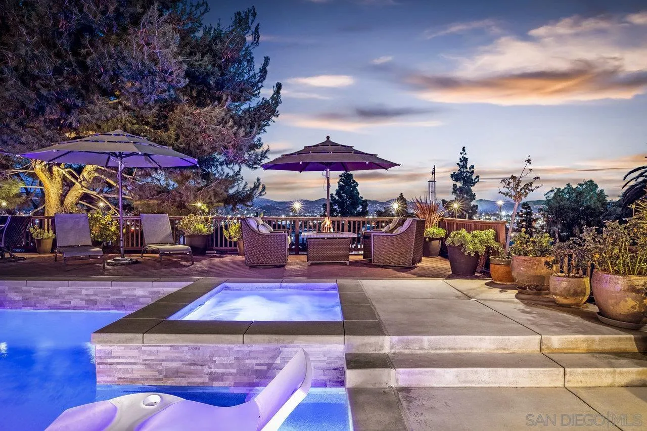 1353 Eastside Road El Cajon, CA 92020 - Photo 29 of 43 a view of a volley ball court