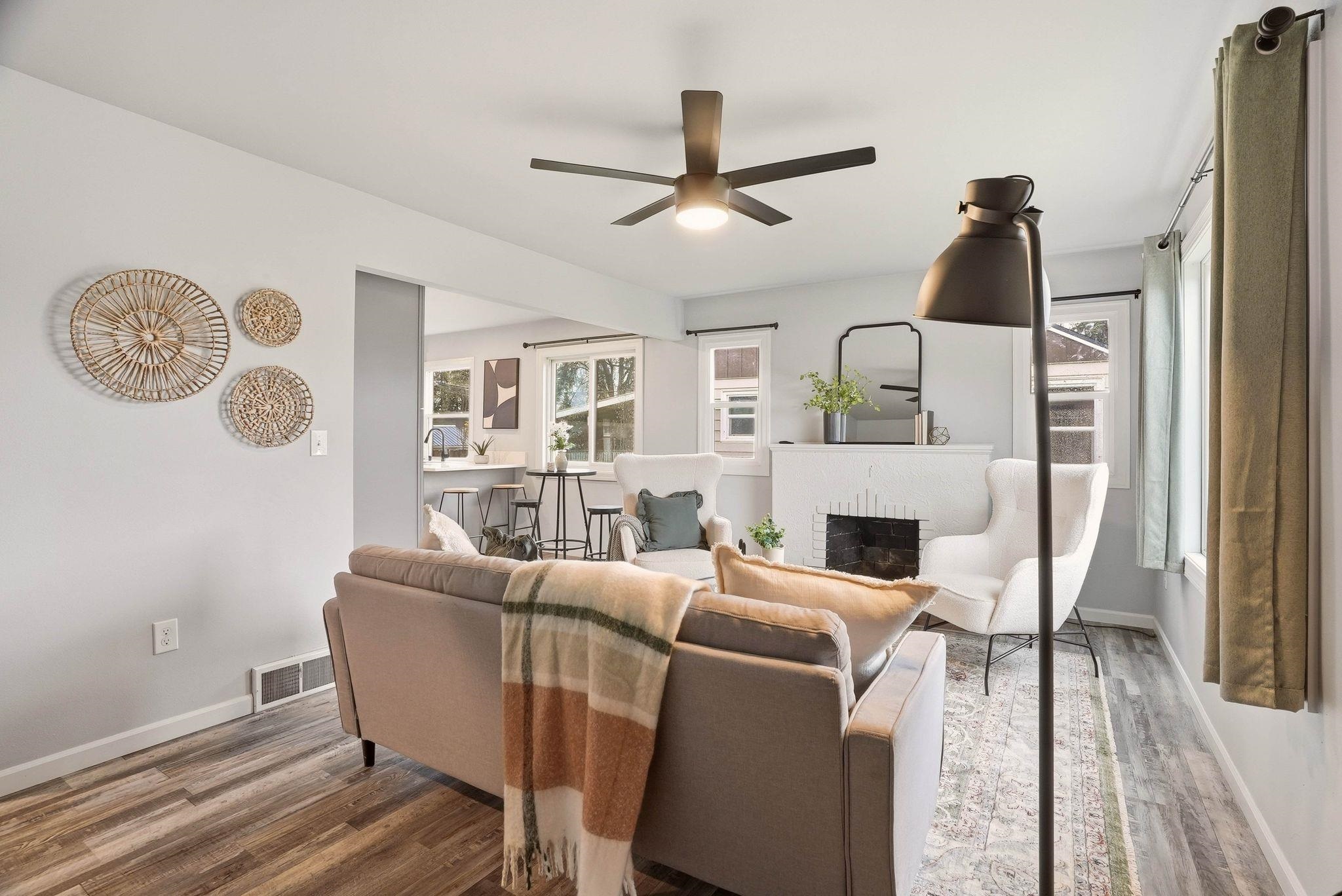 4824 North Adams Street Spokane, WA 99205 - Photo 4 of 27