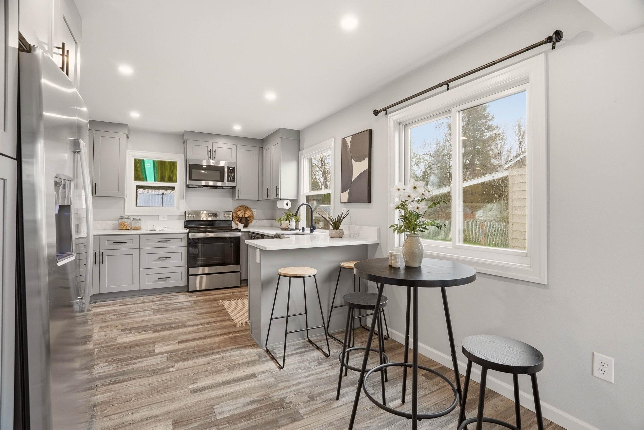 4824 North Adams Street Spokane, WA 99205 - Photo 7 of 27