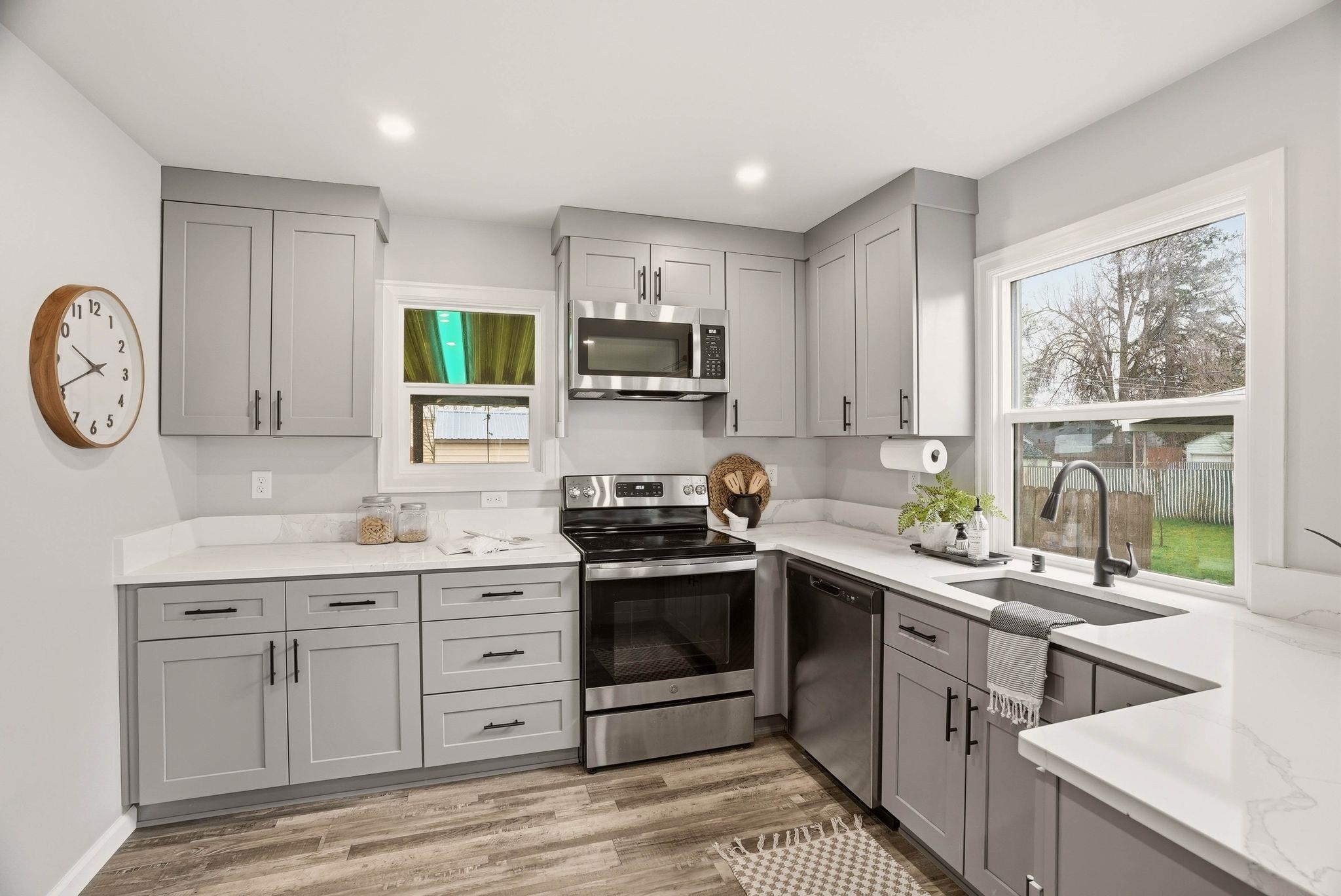 4824 North Adams Street Spokane, WA 99205 - Photo 9 of 27