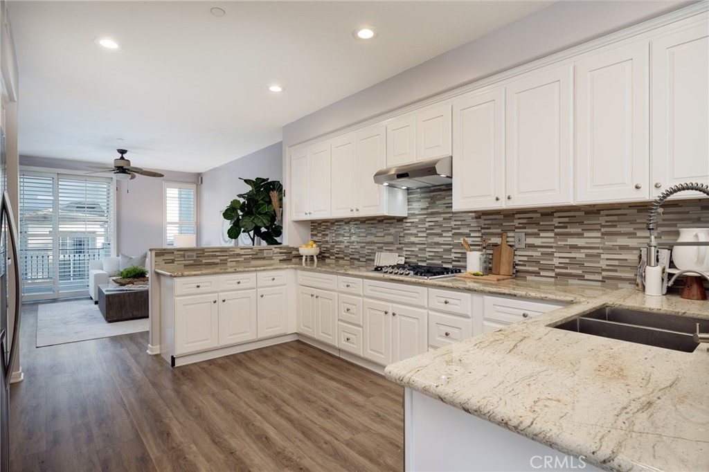 6242 Surfboard Circle Huntington Beach, CA 92648 - Photo 24 of 46