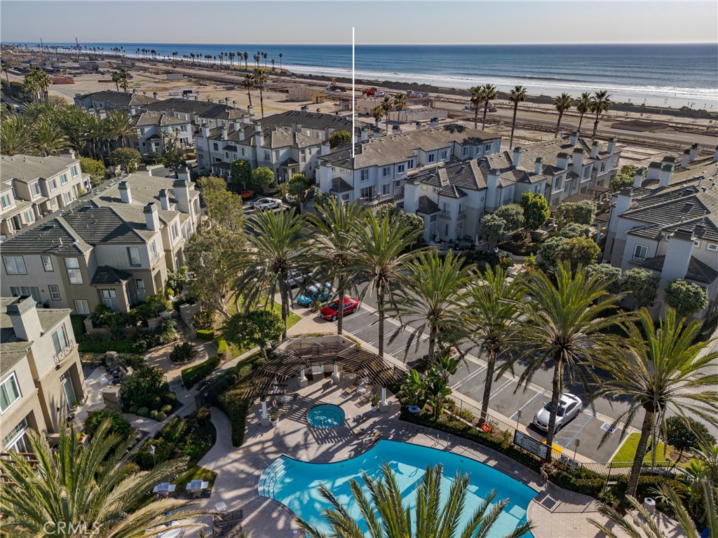 6242 Surfboard Circle Huntington Beach, CA 92648 - Photo 3 of 46