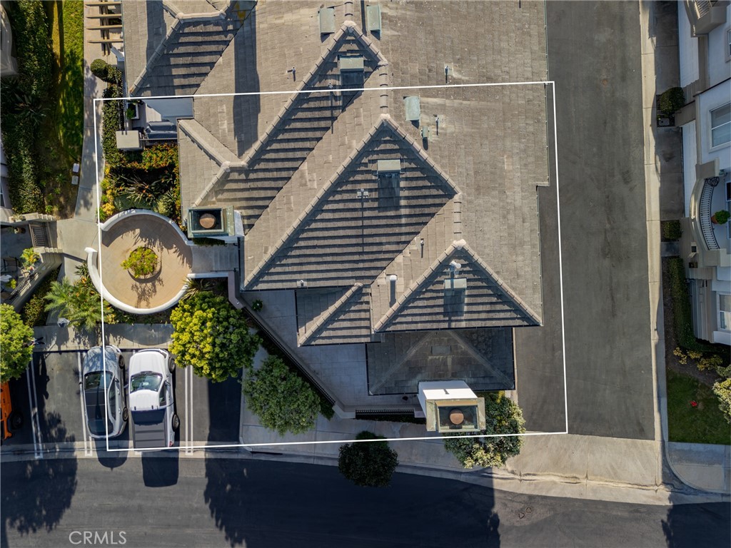 6242 Surfboard Circle Huntington Beach, CA 92648 - Photo 6 of 46