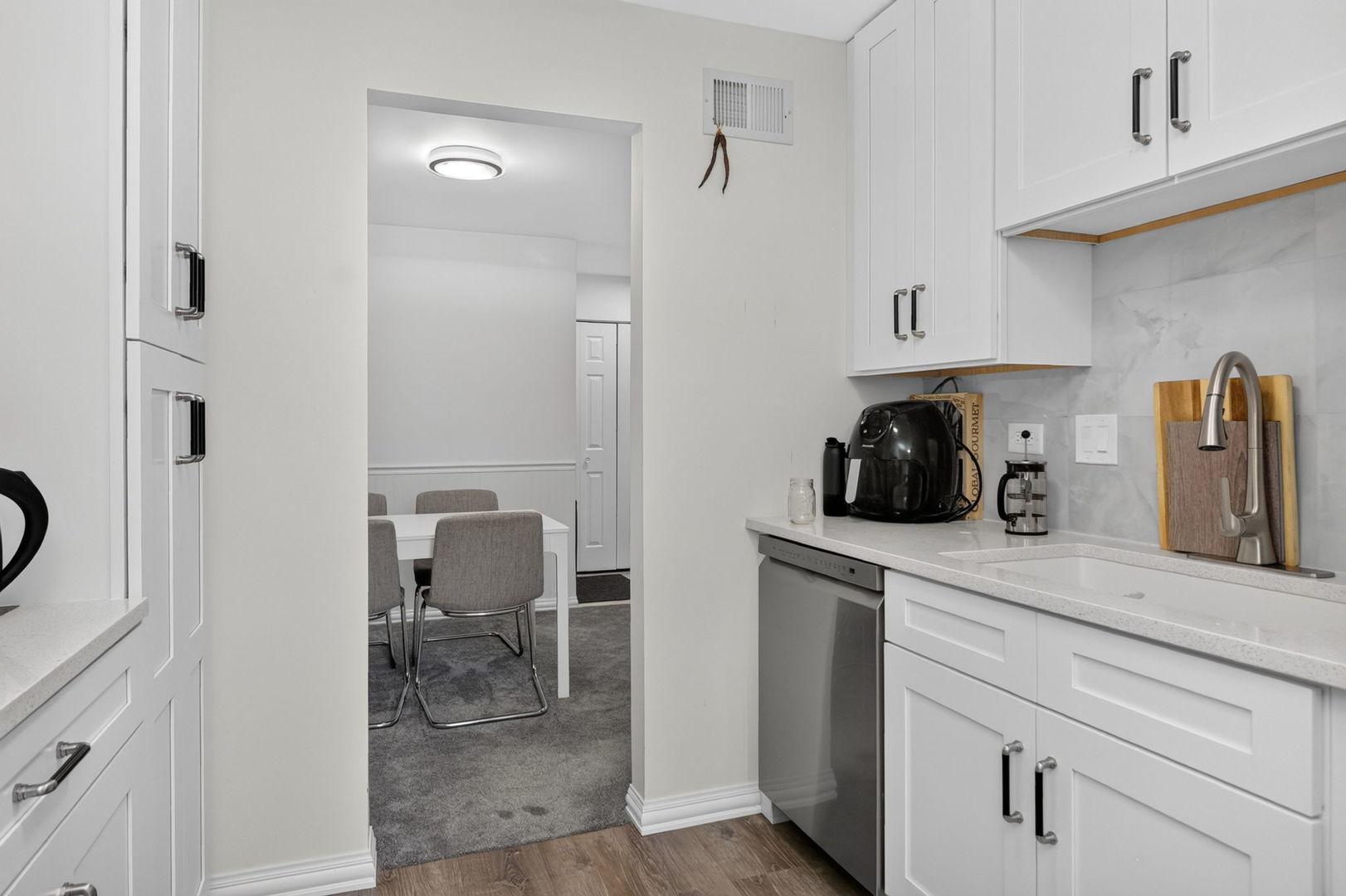 863 Coach Road, Unit 1 Palatine, IL 60074 - Photo 7 of 19