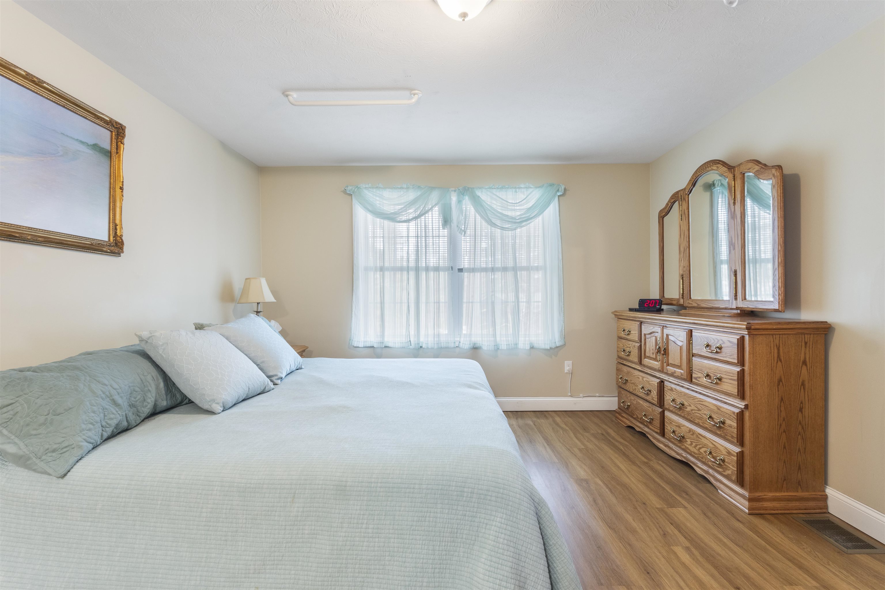 40 Hollow Ridge Drive Nashua, NH 03062 - Photo 20 of 45