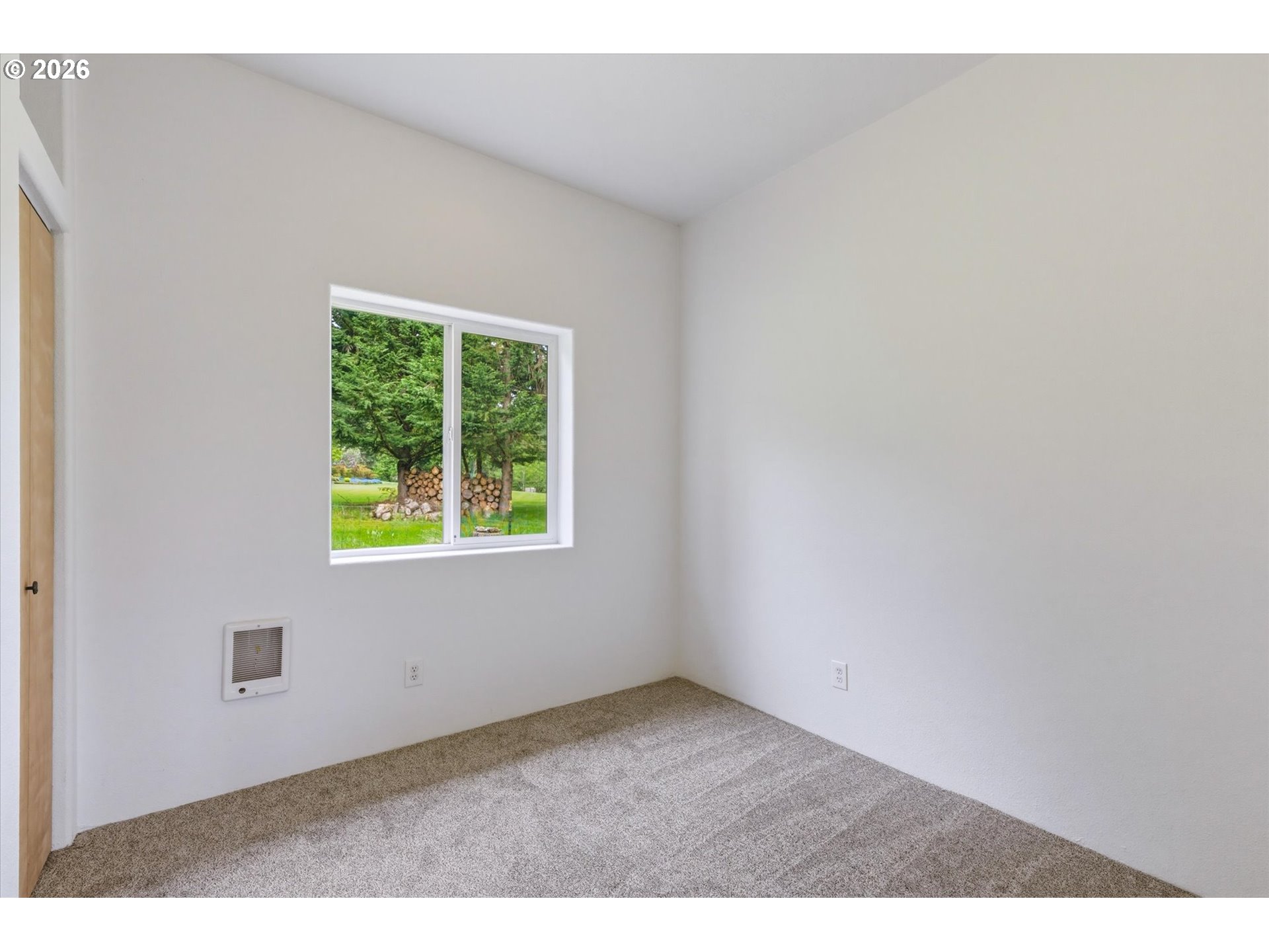 145 Talkeetna Heights Road Longview, WA 98632 - Photo 16 of 48 Bedroom