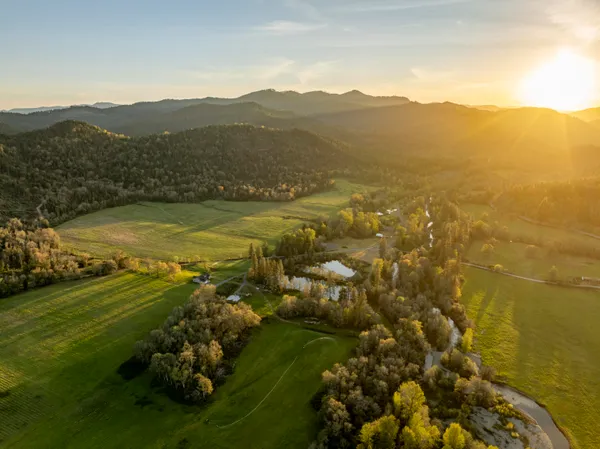 $2,495,000 | 1775 Leland Road, Wolf Creek, OR 97497