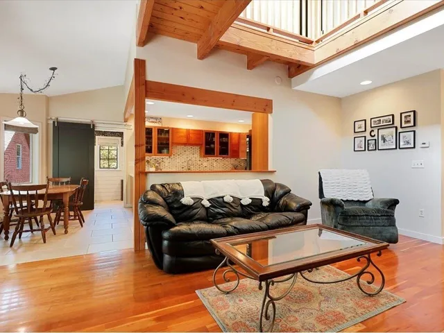 $799,000 | 640 Round Barn Road, Ferrisburgh, VT 05456