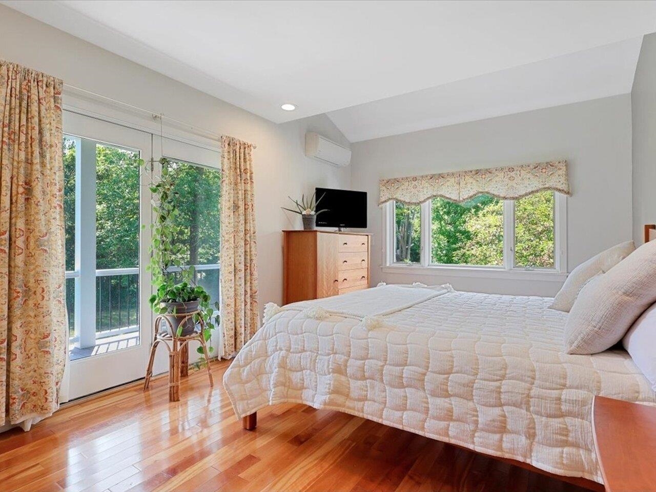 640 Round Barn Road Ferrisburgh, VT 05456 - Photo 19 of 48