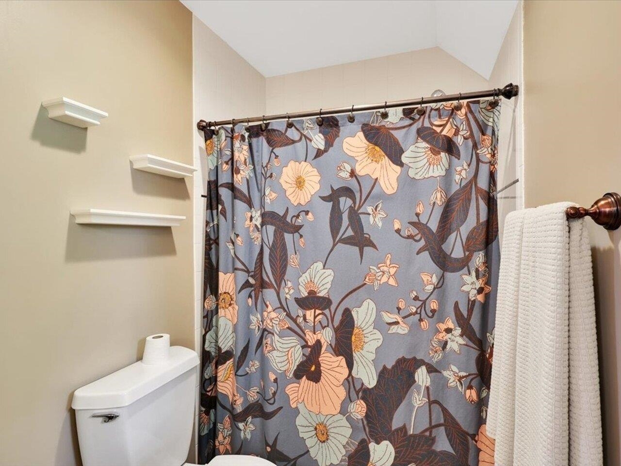 640 Round Barn Road Ferrisburgh, VT 05456 - Photo 29 of 48