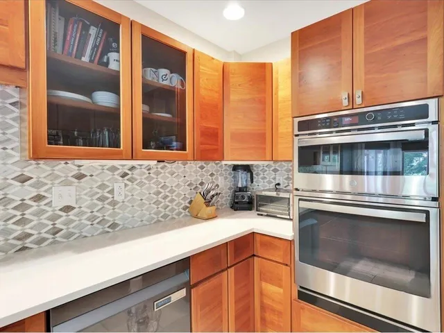 $799,000 | 640 Round Barn Road, Ferrisburgh, VT 05456