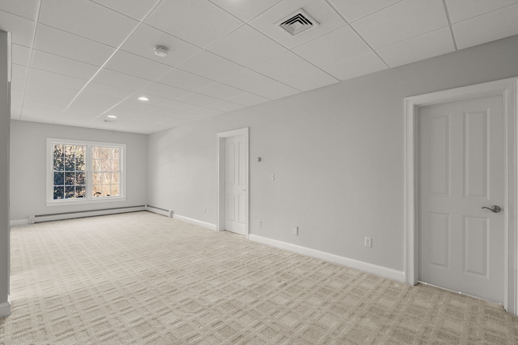 40 Sandy Ridge Road Sterling, MA 01564 - Photo 20 of 33