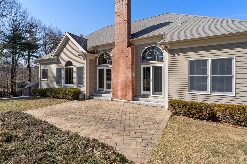 40 Sandy Ridge Road Sterling, MA 01564 - Photo 28 of 33 a front view of a house with a yard