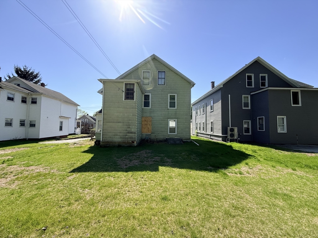 315 High Street Webster, MA 01570 - Photo 12 of 15