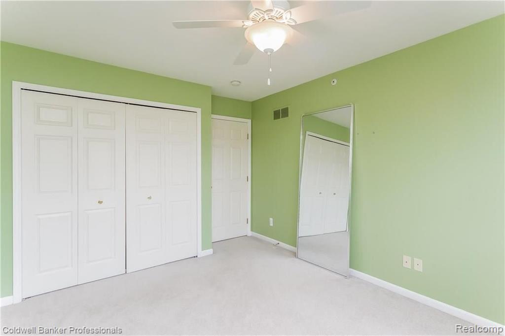 16894 Farmington Road, Unit 41 Livonia, MI 48154 - Photo 20 of 32