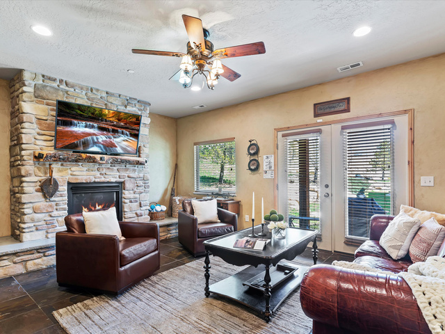 5168 Fairview Loop, Unit C606 Eden, UT 84310 - Photo 6 of 35